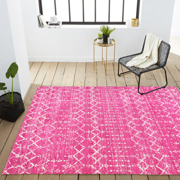 Moroccan Hype Boho Vintage Diamond Area Rug Fuchsia/Ivory